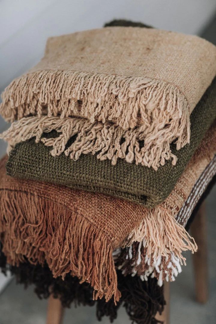 Blankets and Throws